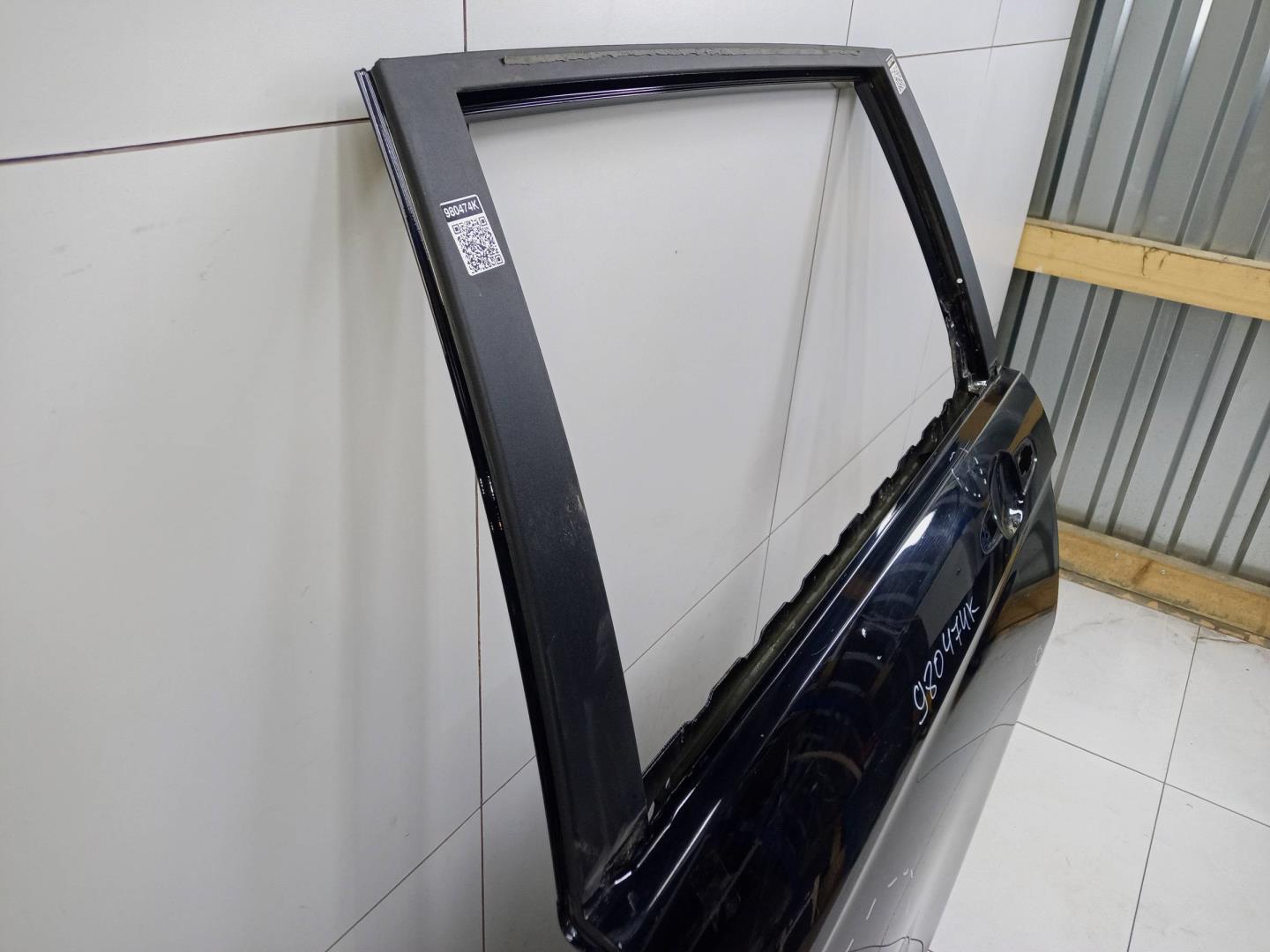 Дверь задняя левая