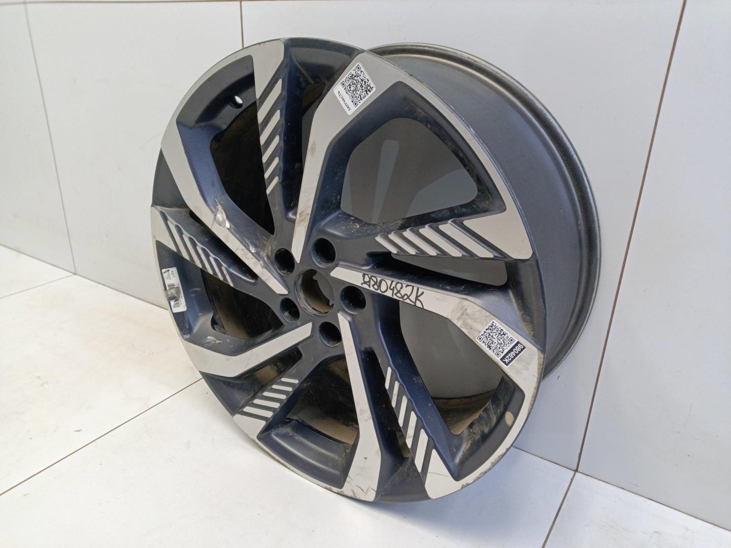 Диск колесный литой легкий сплав