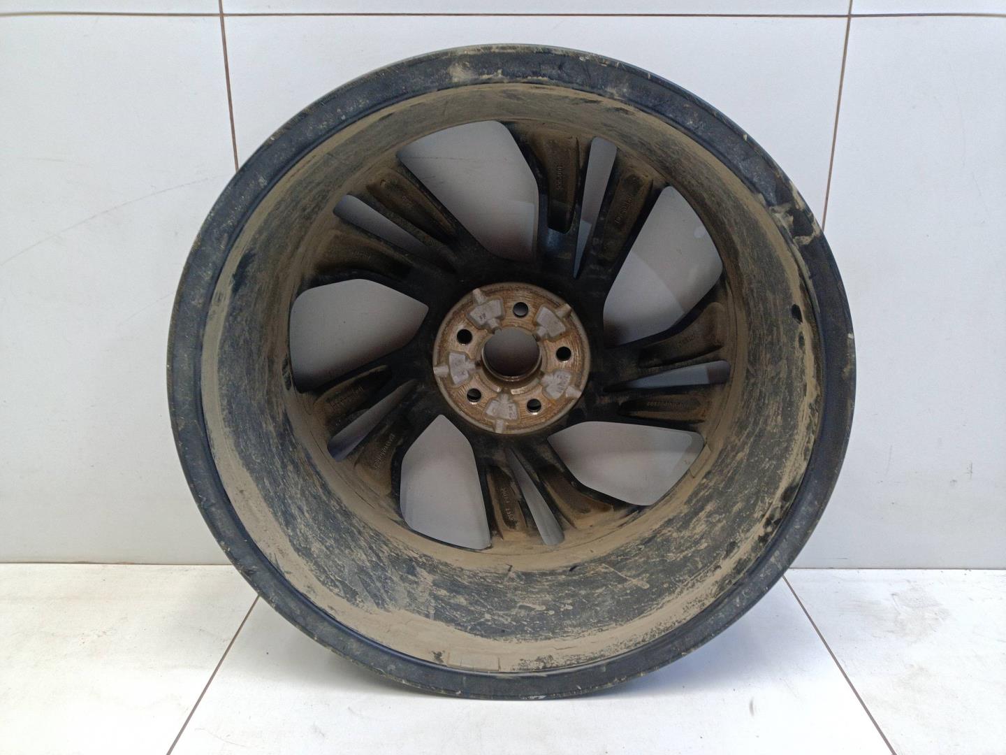 Диск колесный литой легкий сплав