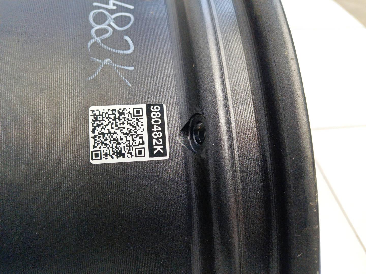 Диск колесный литой легкий сплав