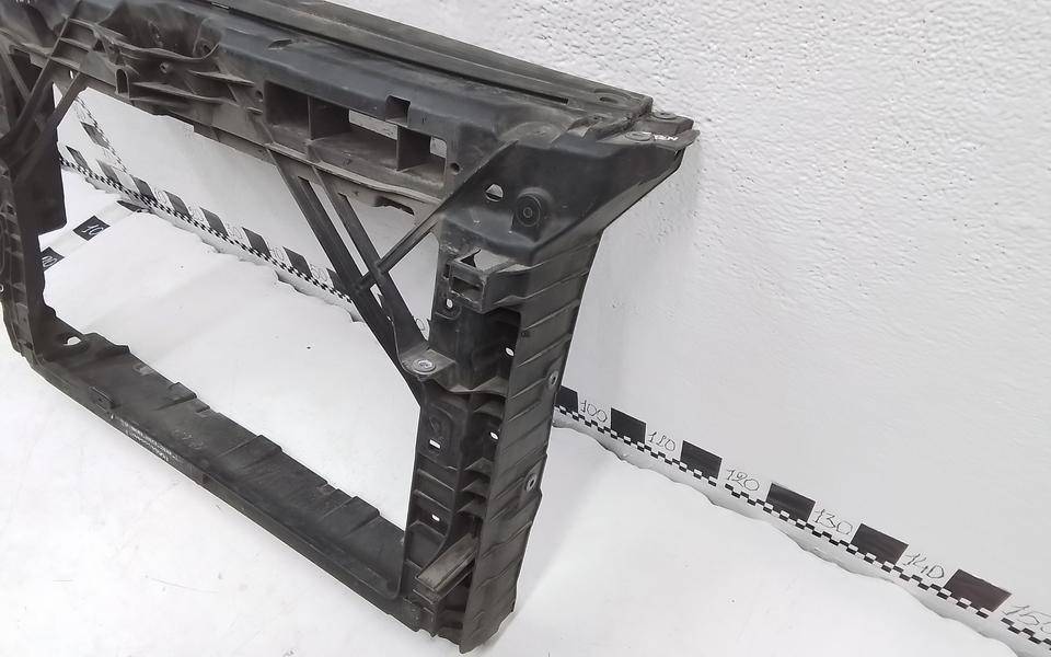 Панель передняя (телевизор)