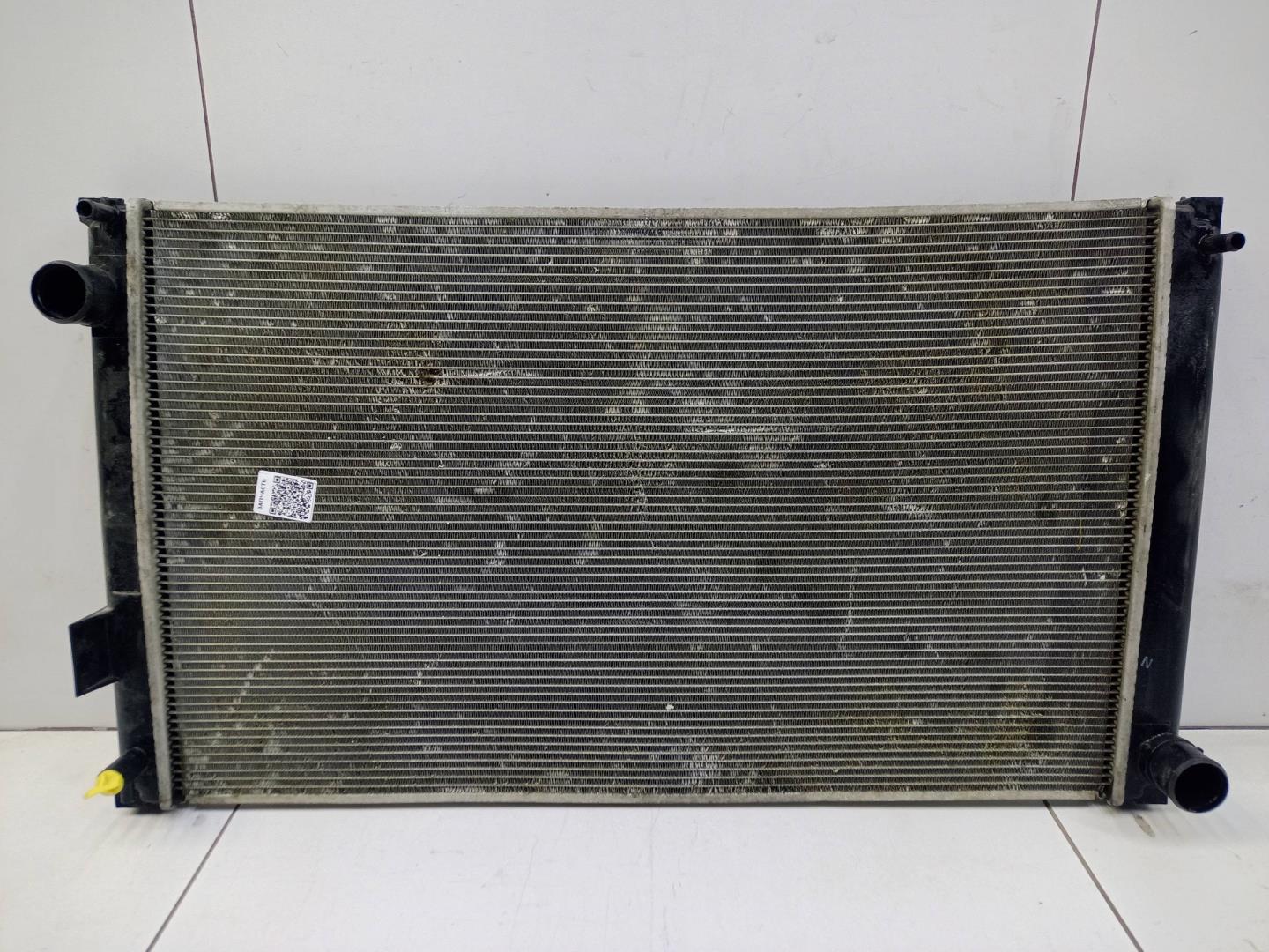 Радиатор охлаждения двигателя основной