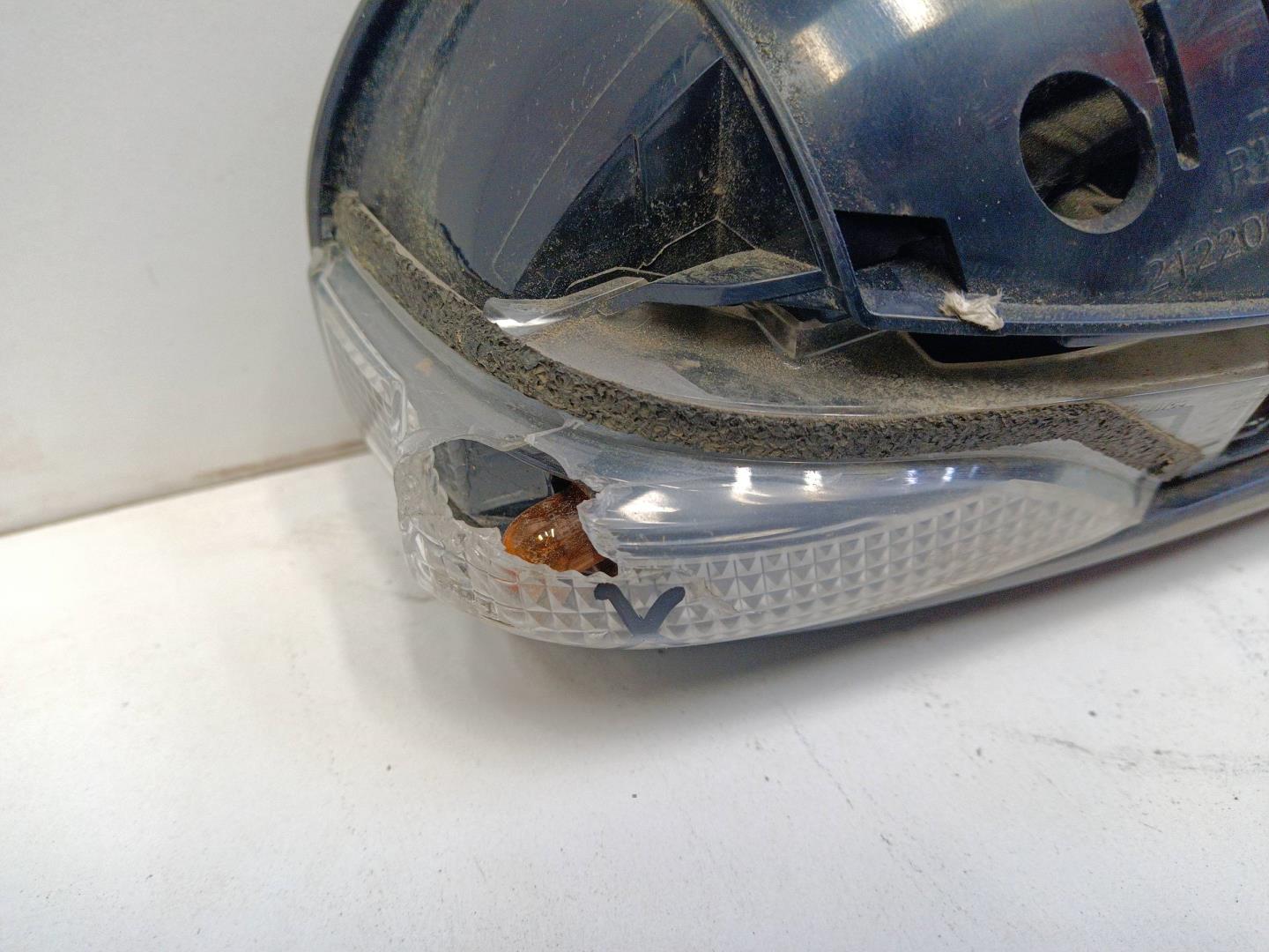 Зеркало правое электрическое