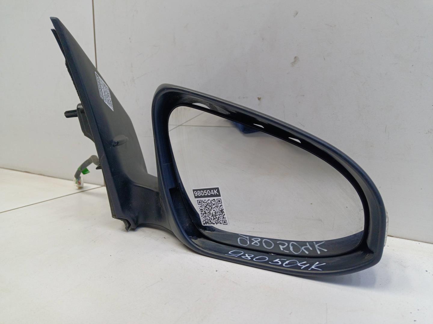 Зеркало правое электрическое