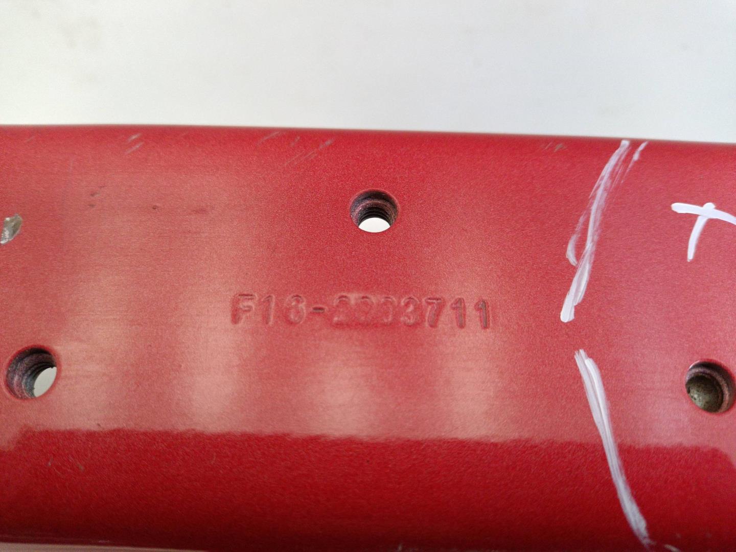 Усилитель переднего бампера