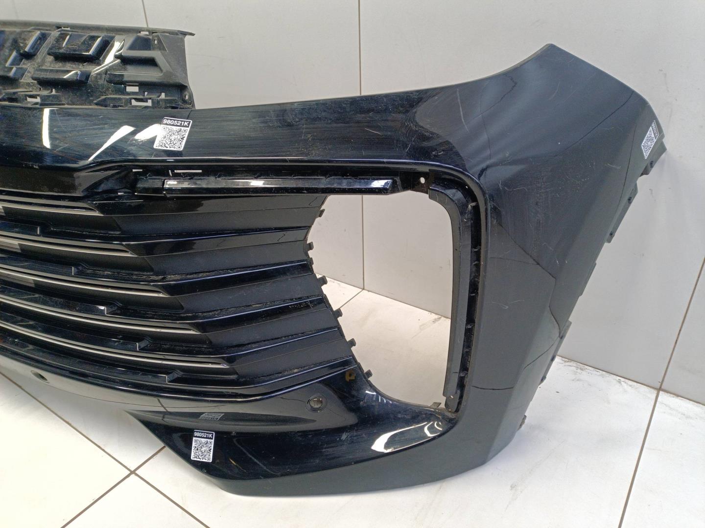 Бампер передний