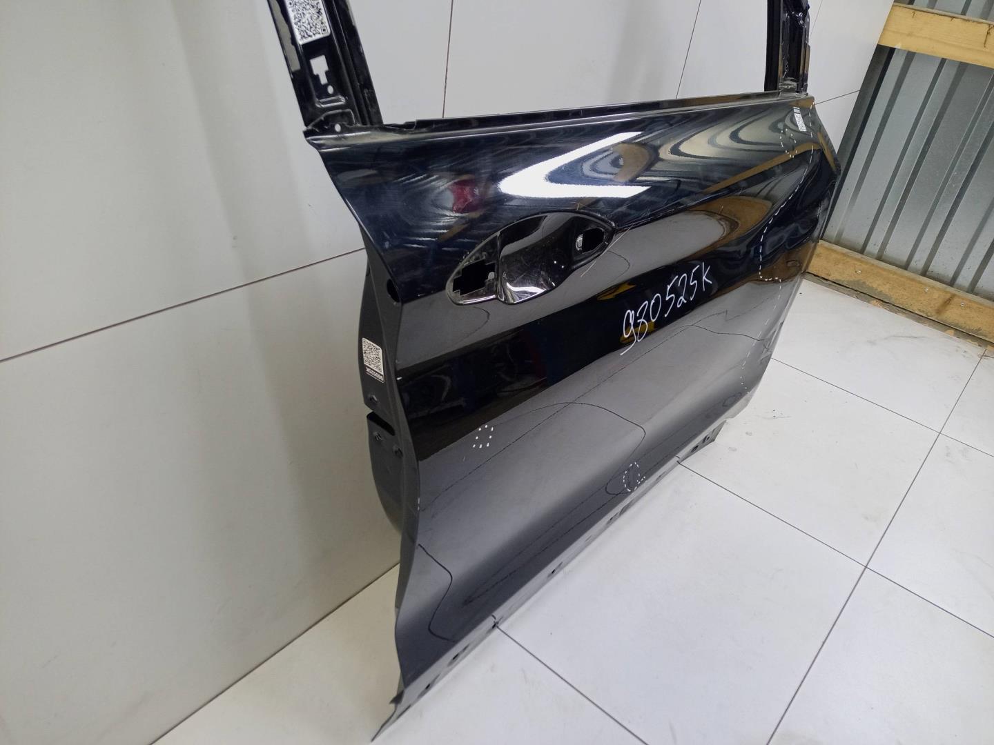 Дверь передняя правая