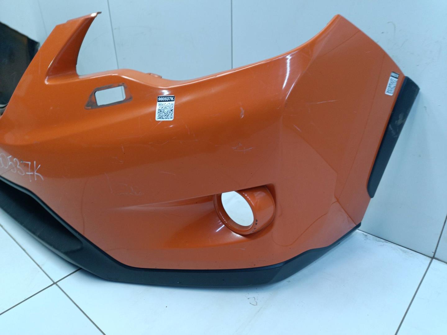 Бампер передний