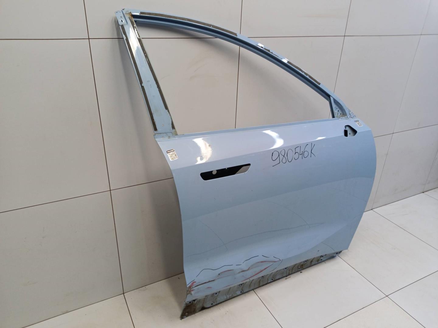 Дверь передняя правая