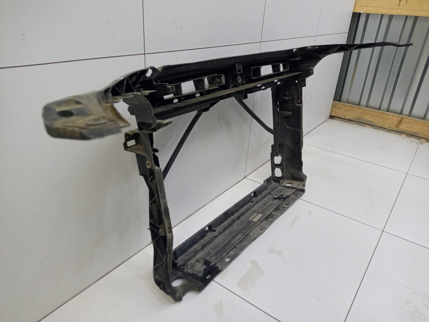 Панель передняя (телевизор)