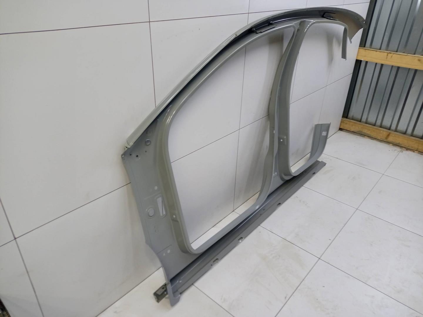 Кузовной элемент