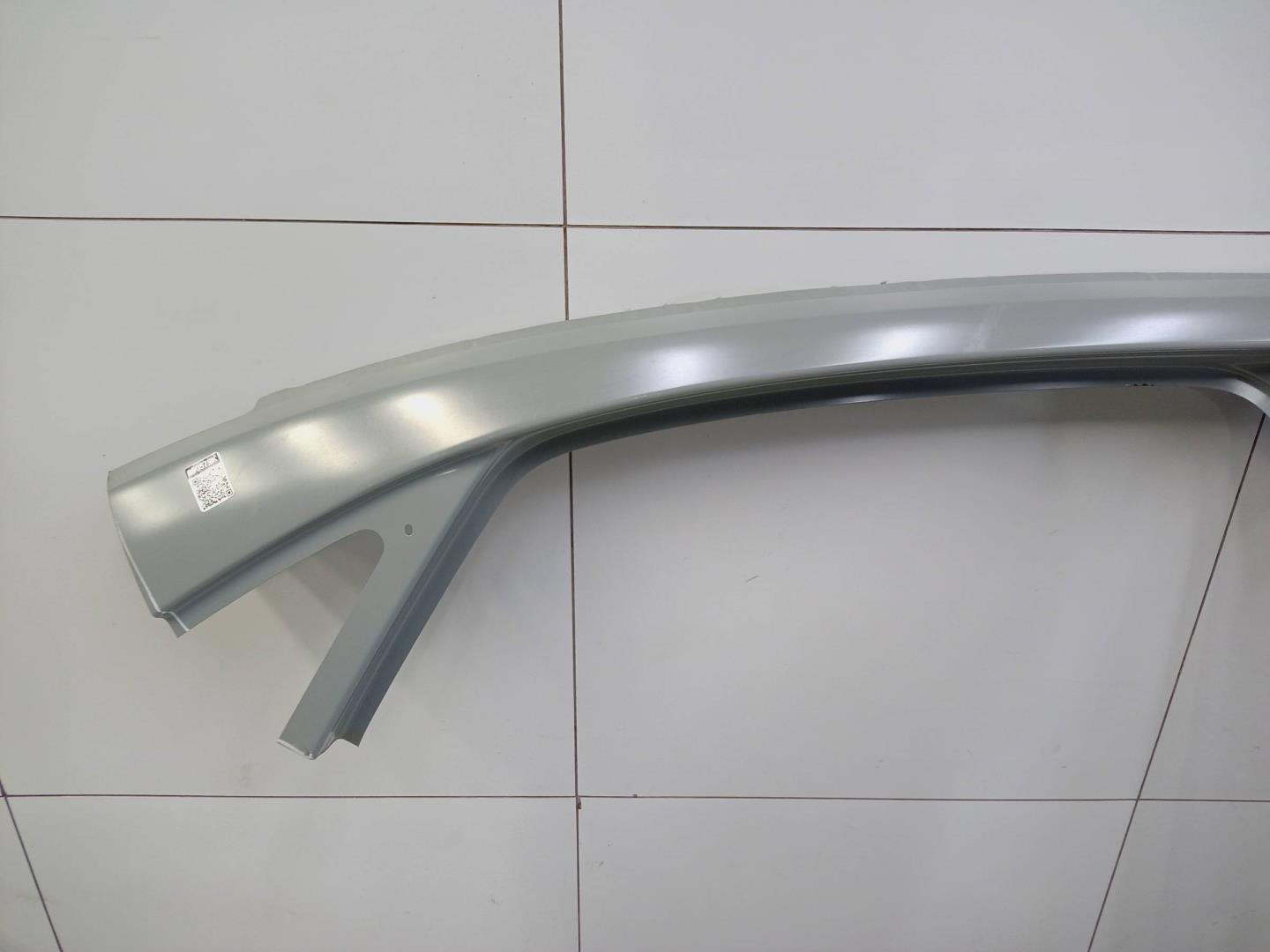 Кузовной элемент