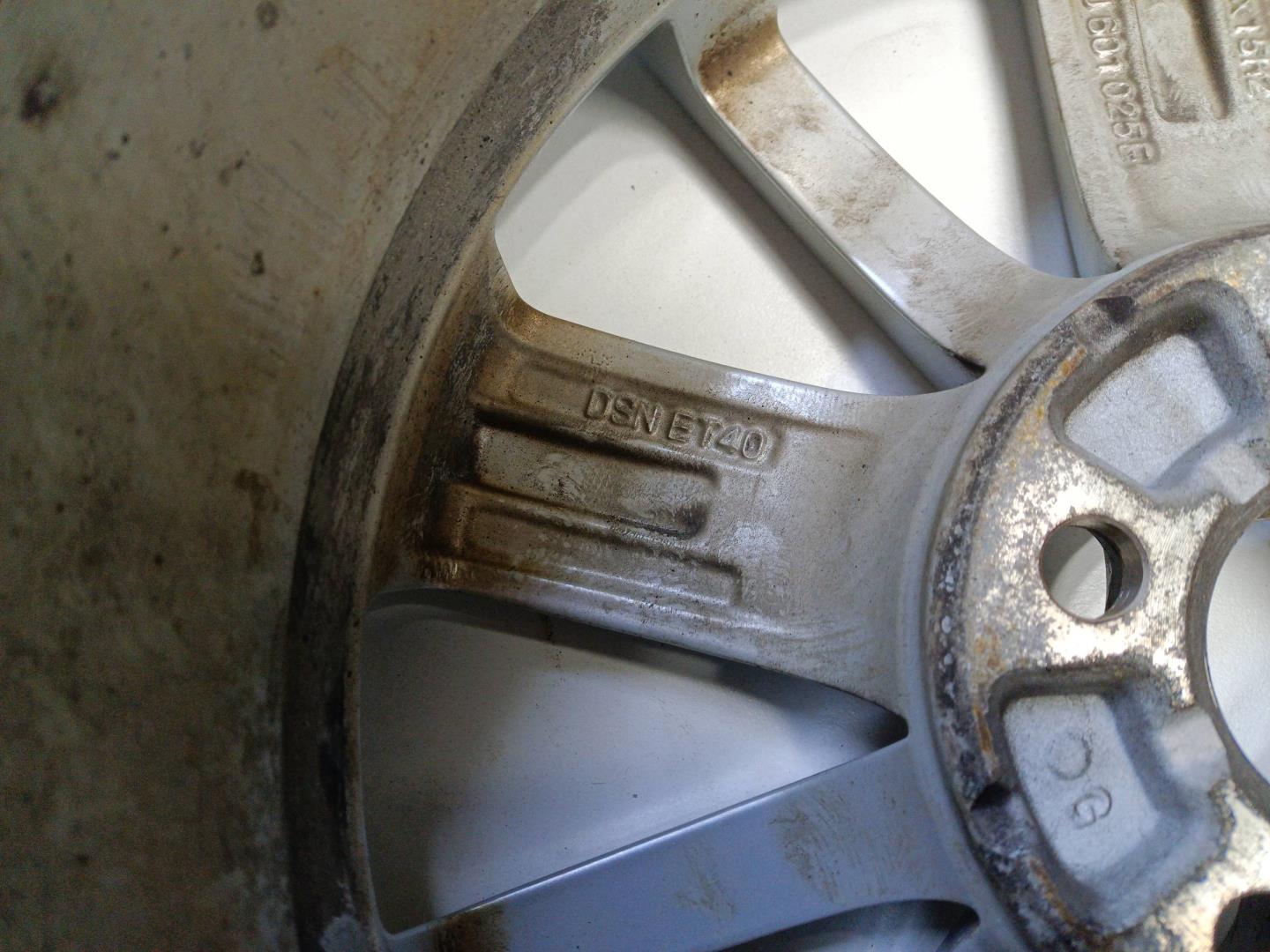 Диск колесный литой легкий сплав