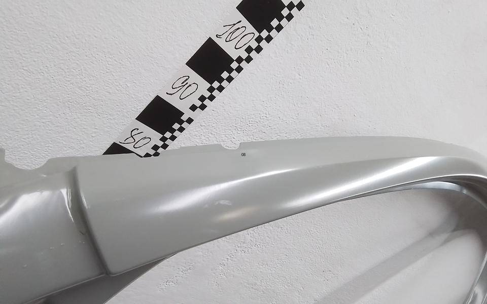 Кузовной элемент