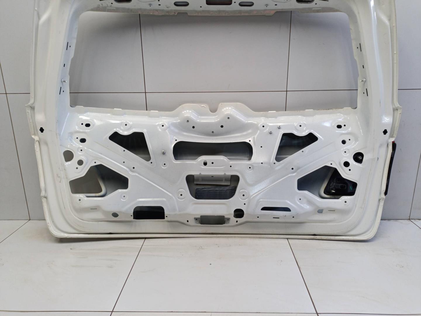 Крышка багажника