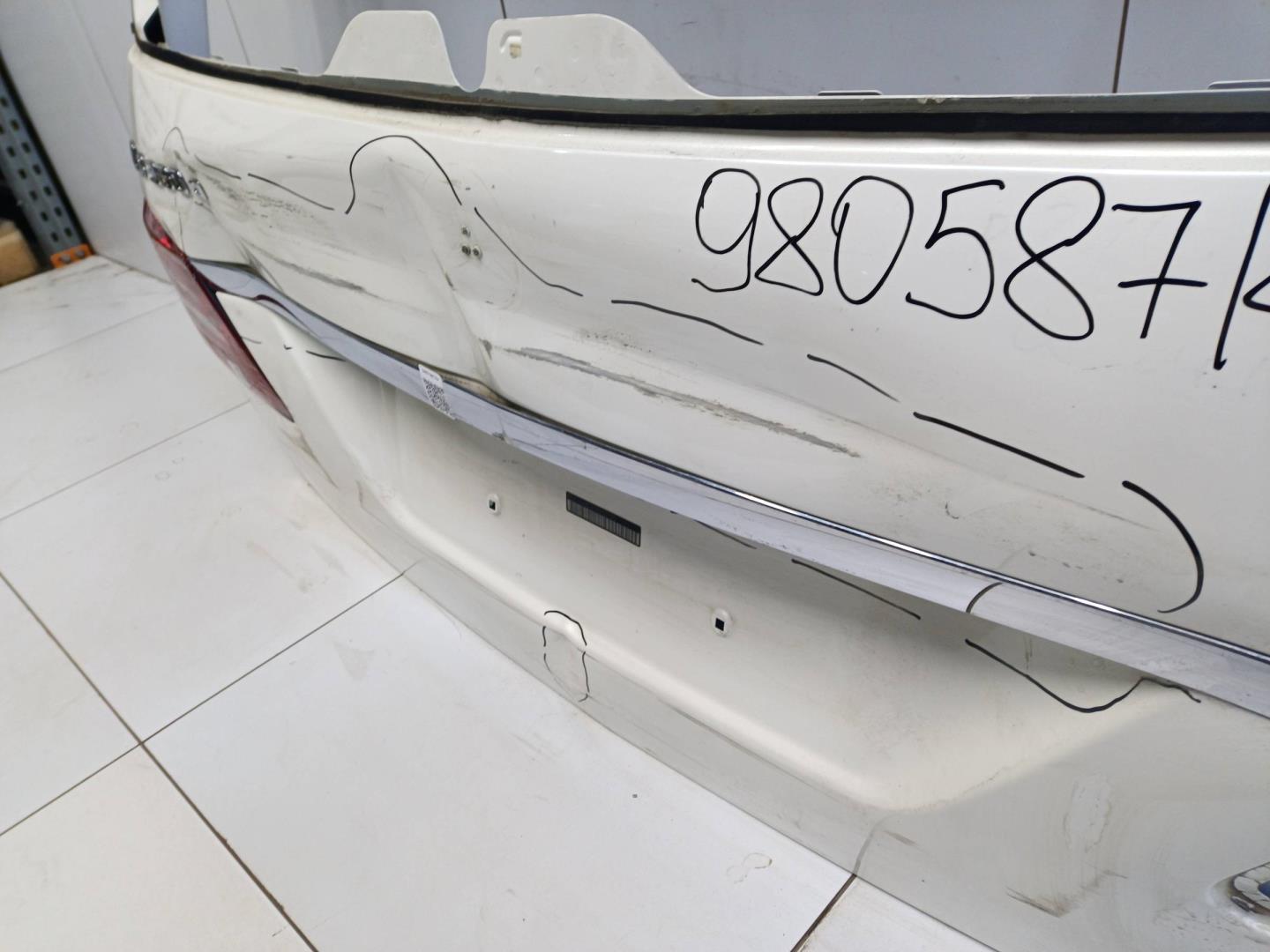 Крышка багажника