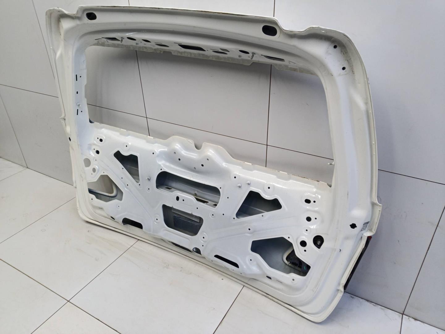 Крышка багажника