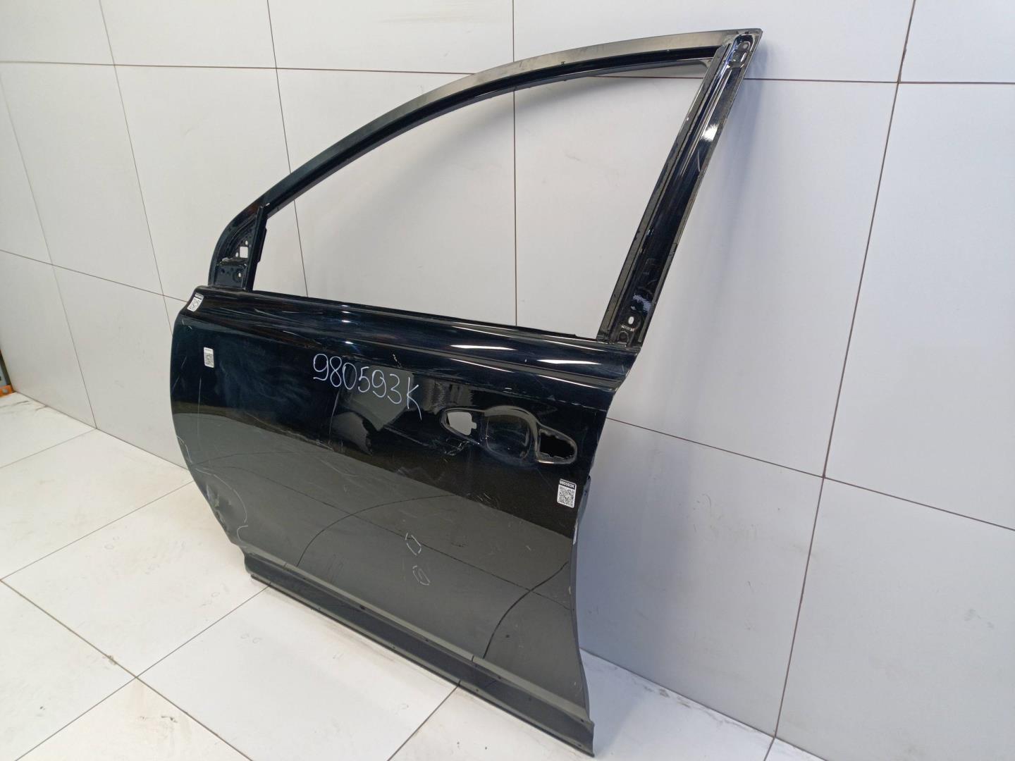 Дверь передняя левая