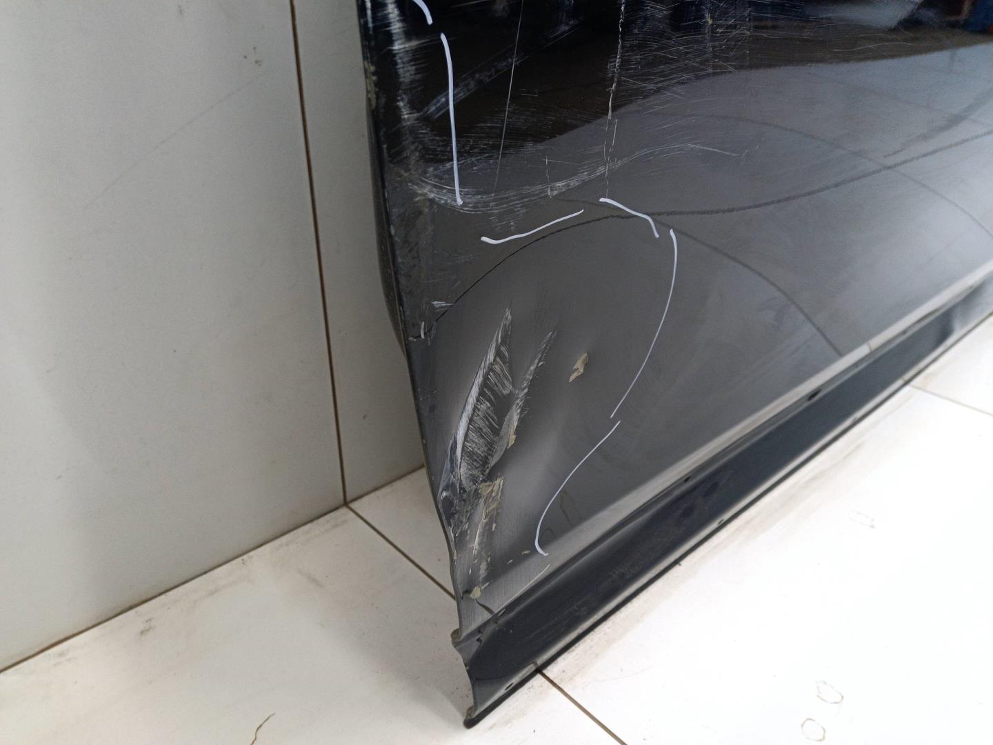 Дверь передняя левая