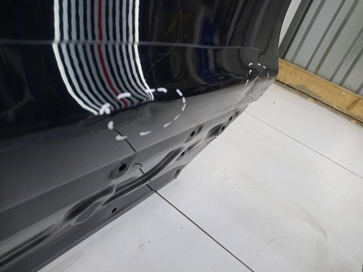 Дверь задняя правая