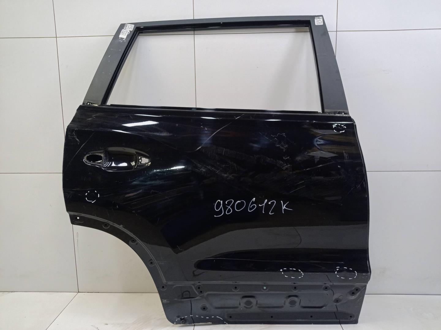 Дверь задняя правая