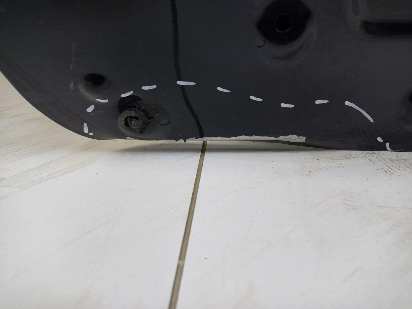 Дверь задняя правая