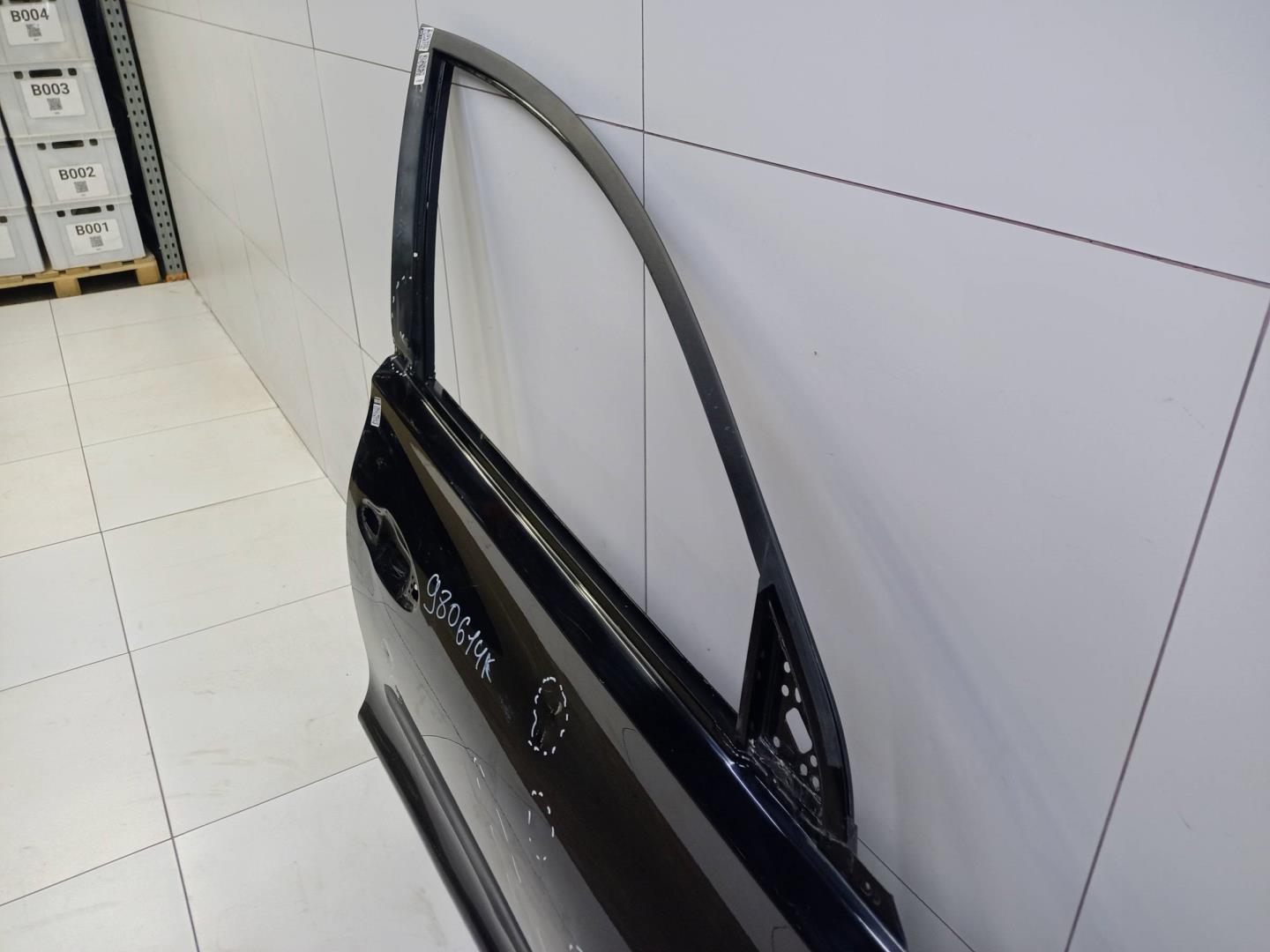 Дверь передняя правая