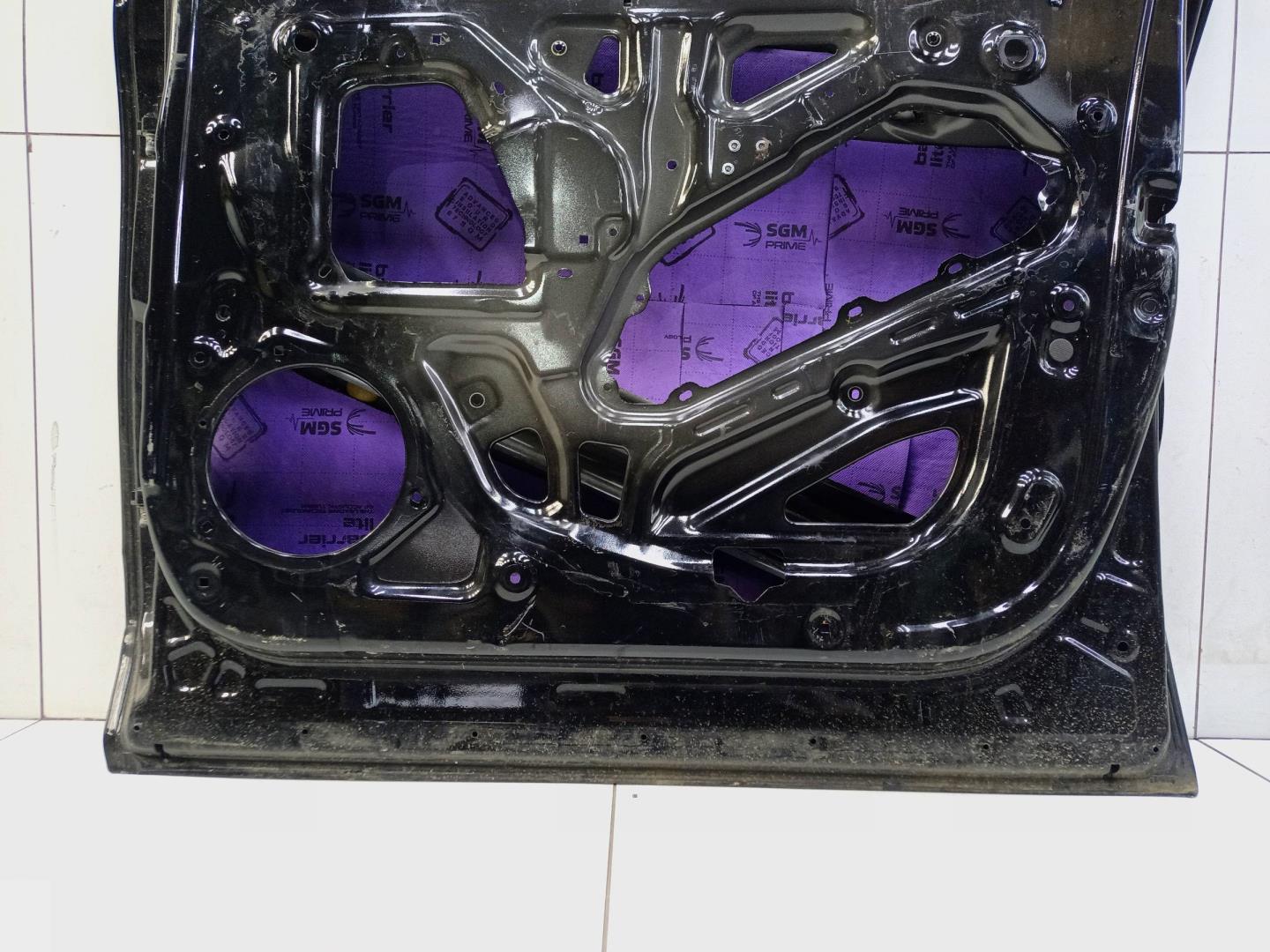 Дверь передняя правая