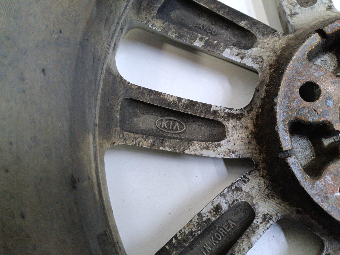 Диск колесный литой легкий сплав