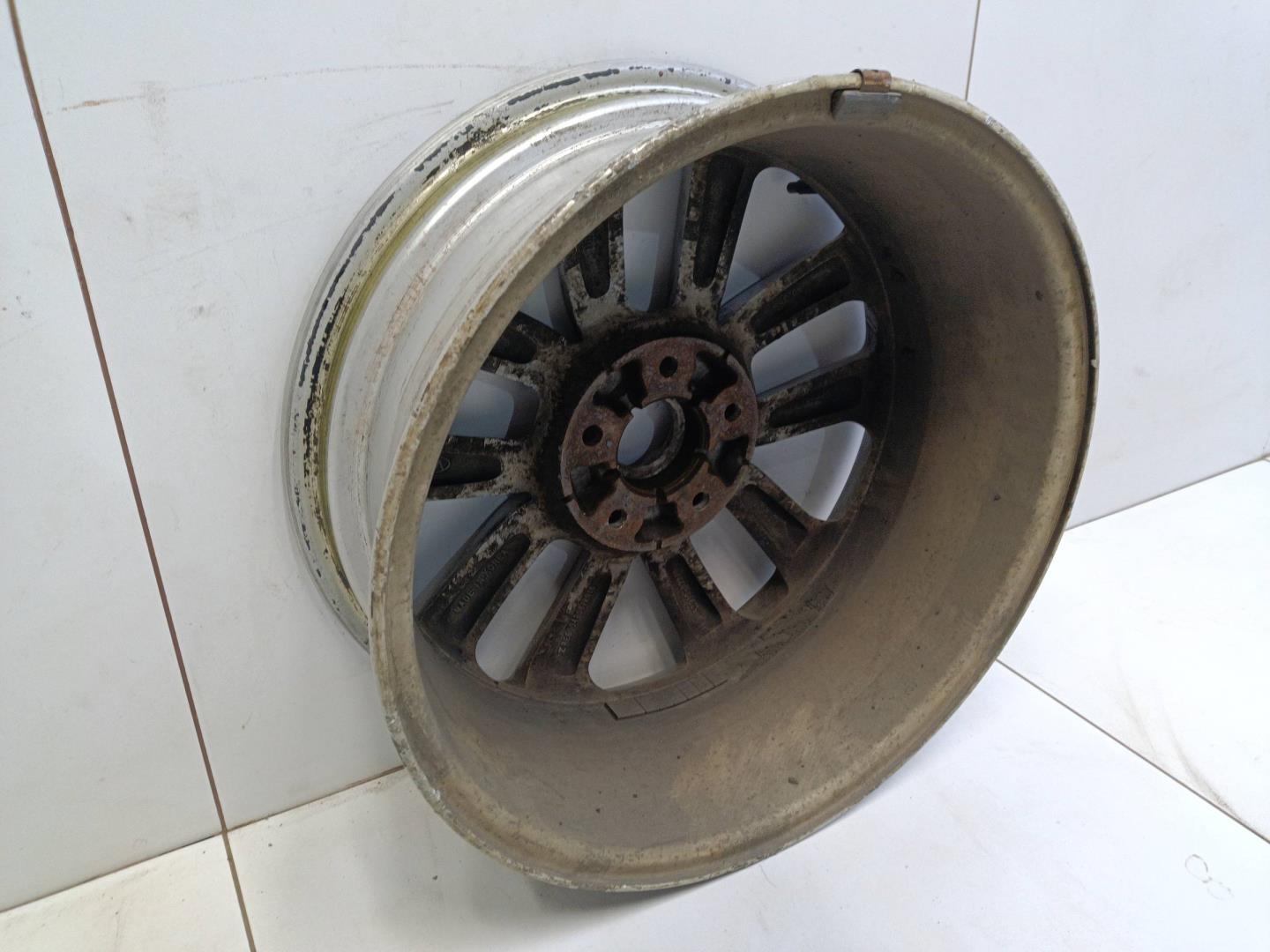 Диск колесный литой легкий сплав