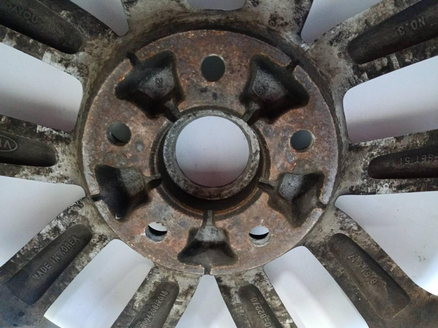 Диск колесный литой легкий сплав