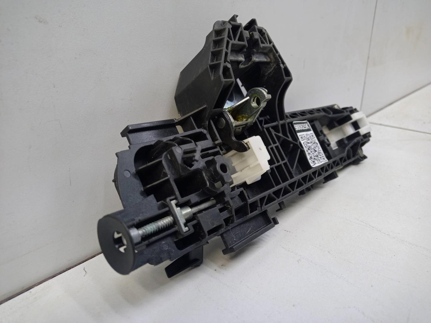 Кронштейн ручки