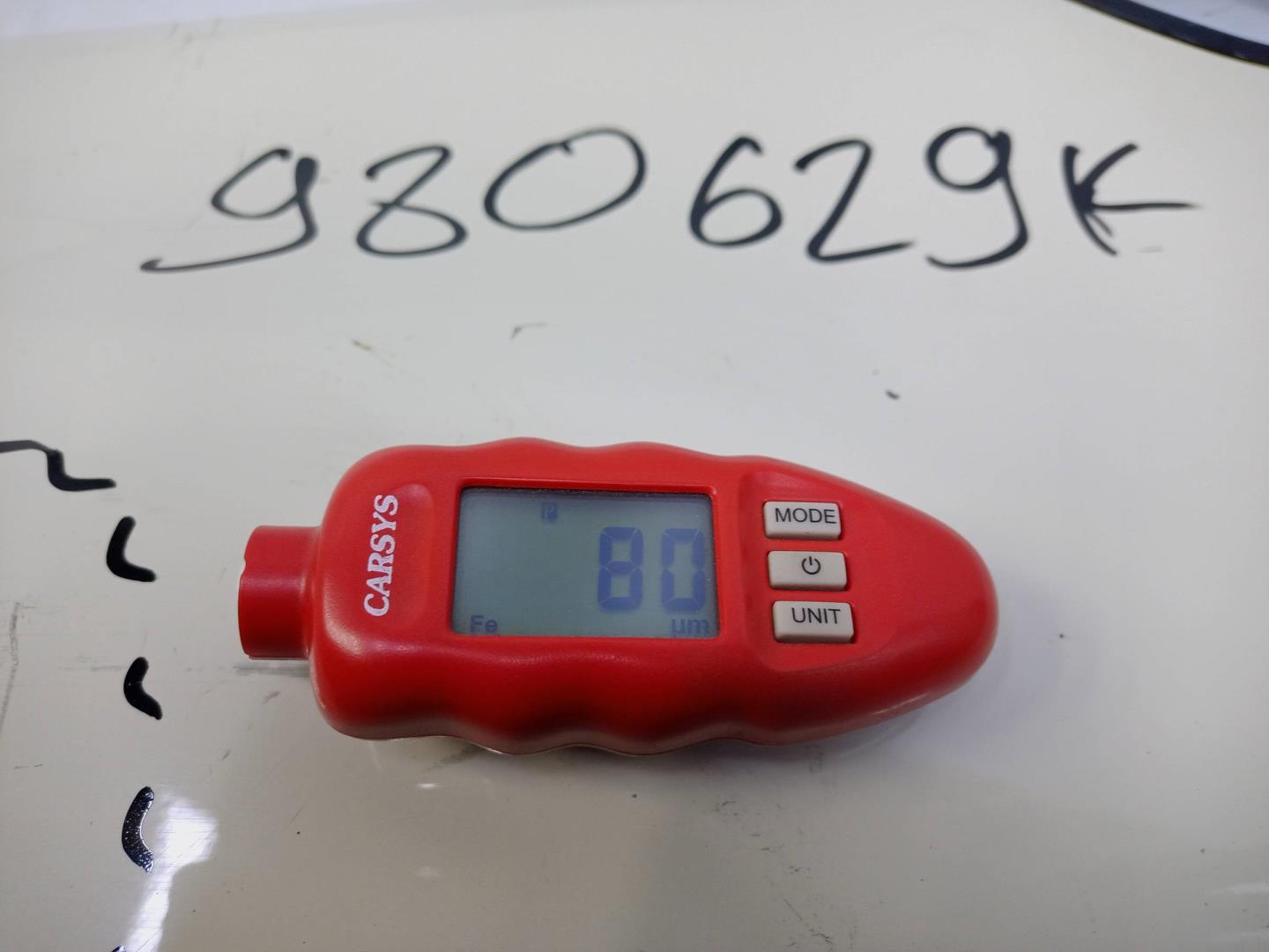 Крыло переднее левое