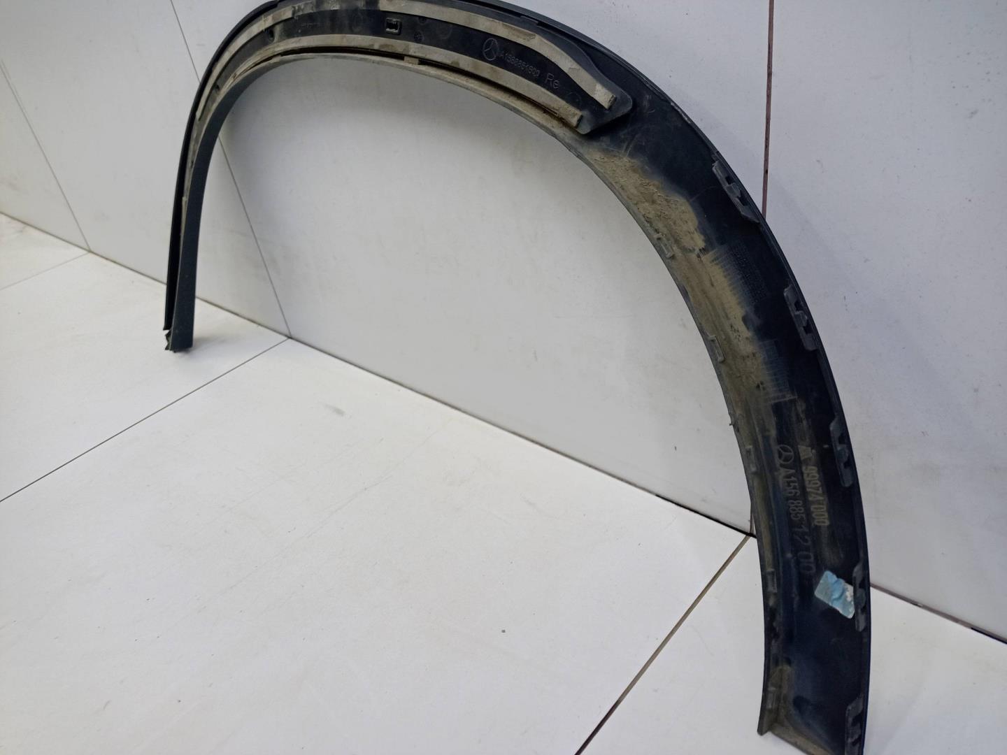 Накладка заднего крыла правого