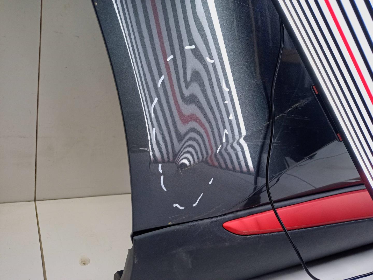 Дверь задняя правая