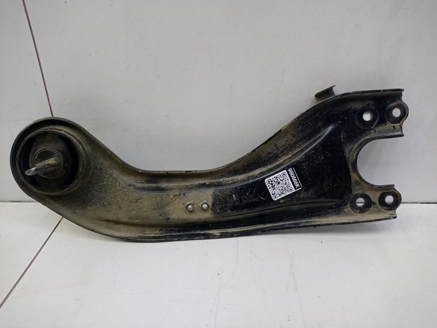 Рычаг задний продольный левый