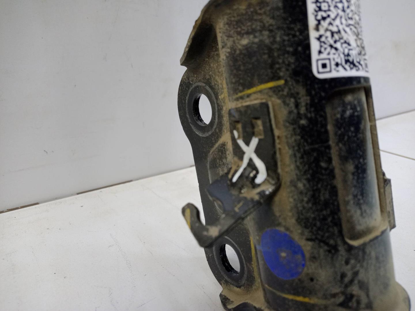 Амортизатор передний левый