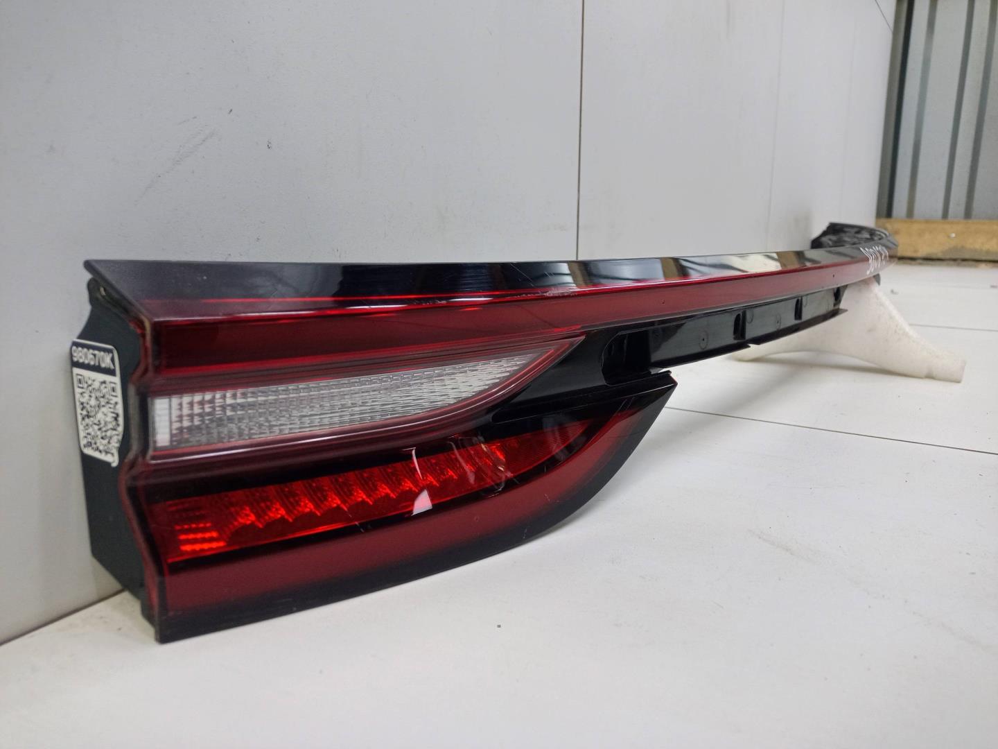 Фонарь задний