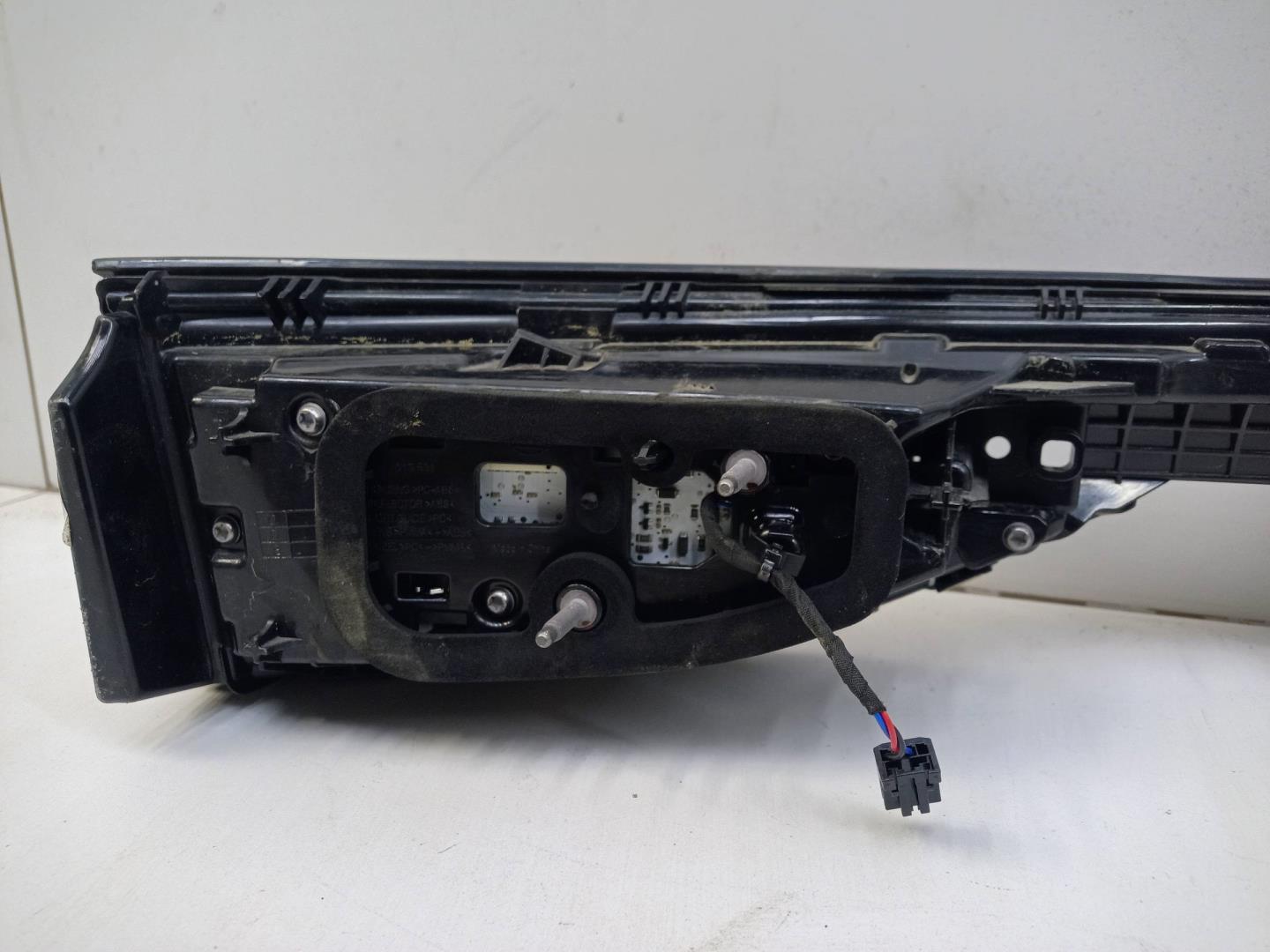 Фонарь задний