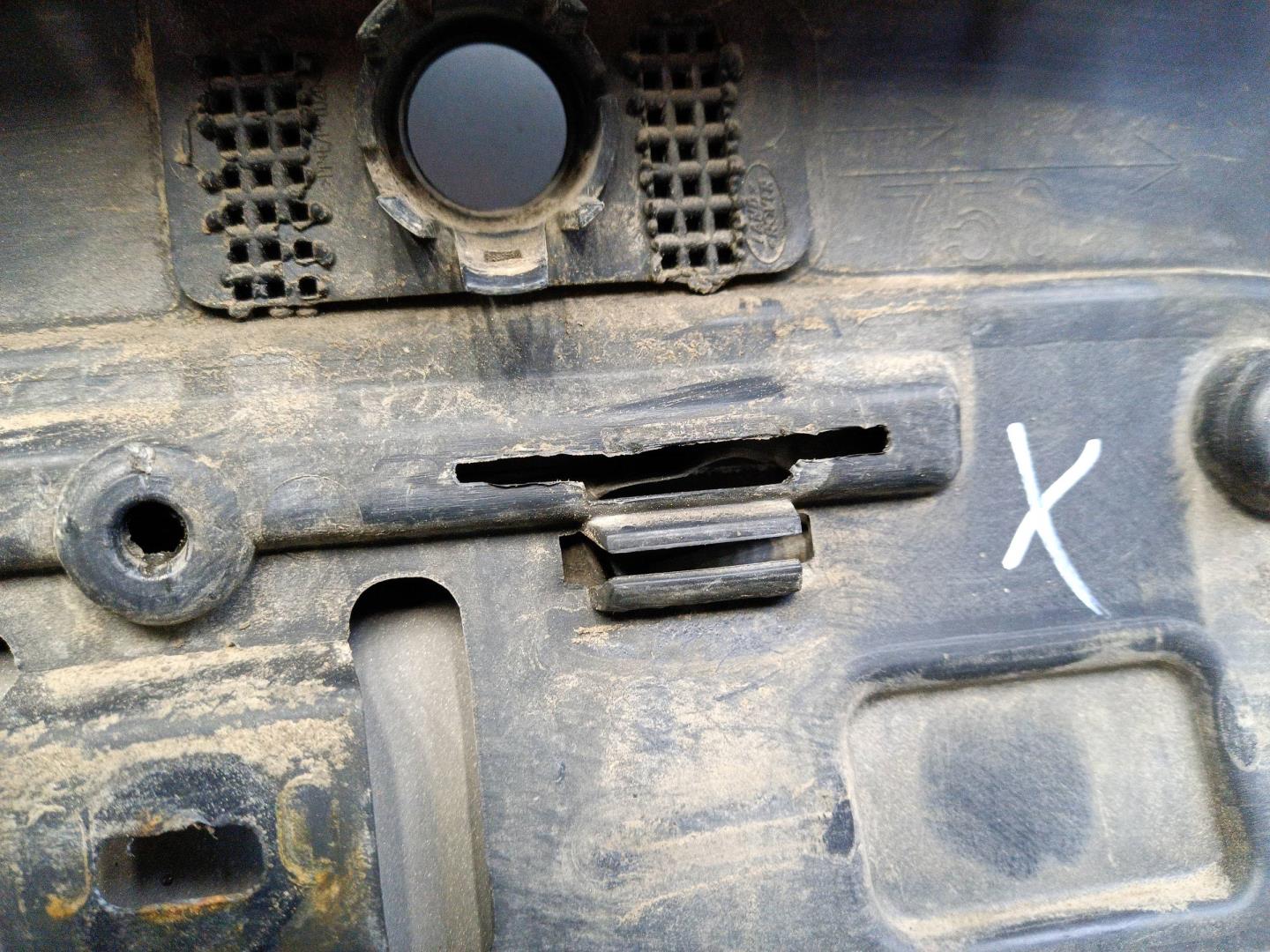 Бампер задний