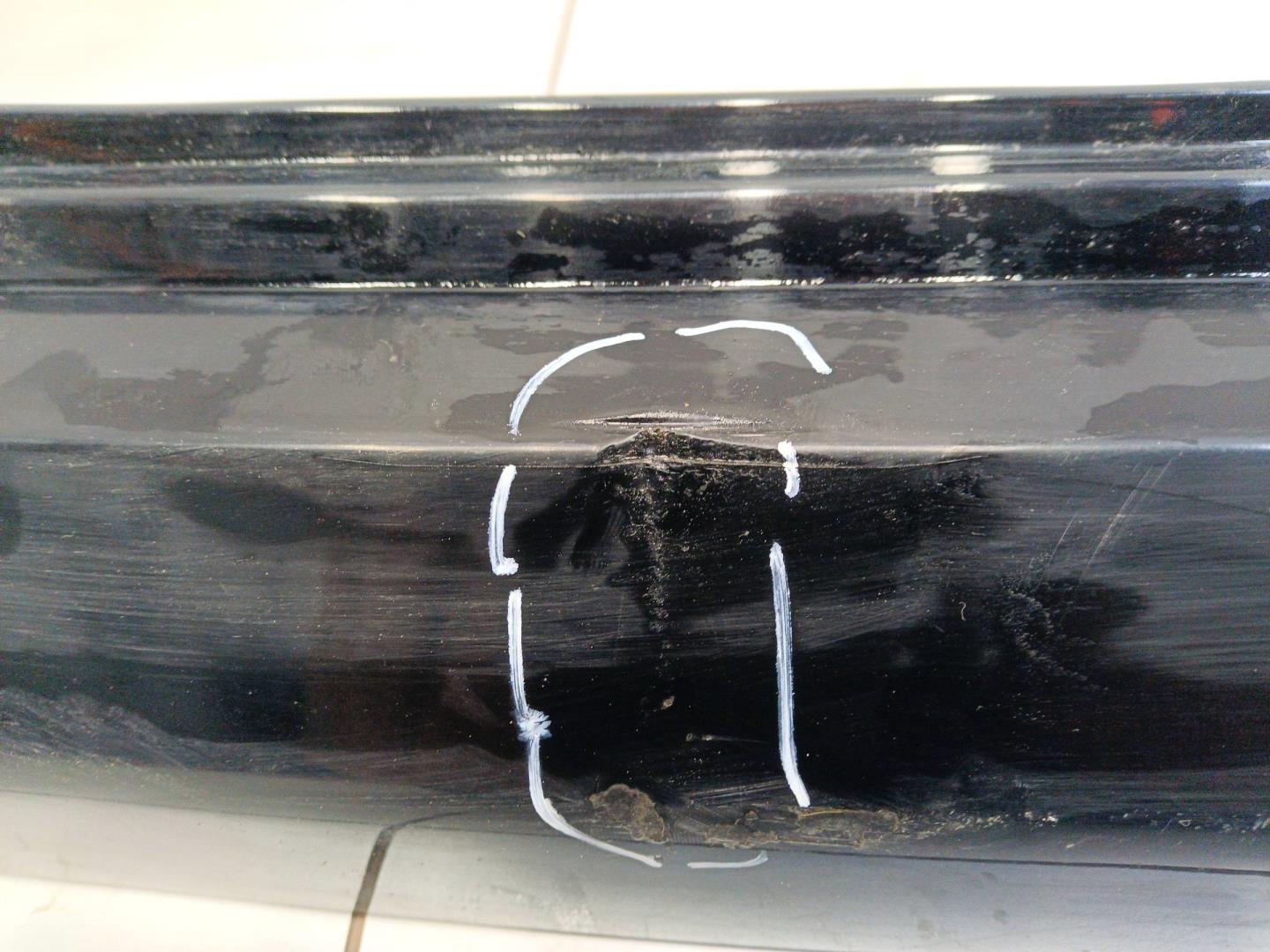 Бампер задний