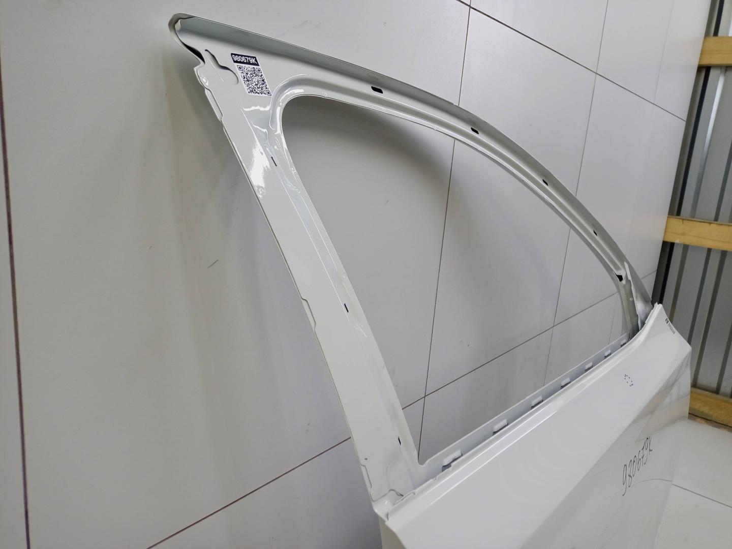 Дверь передняя правая