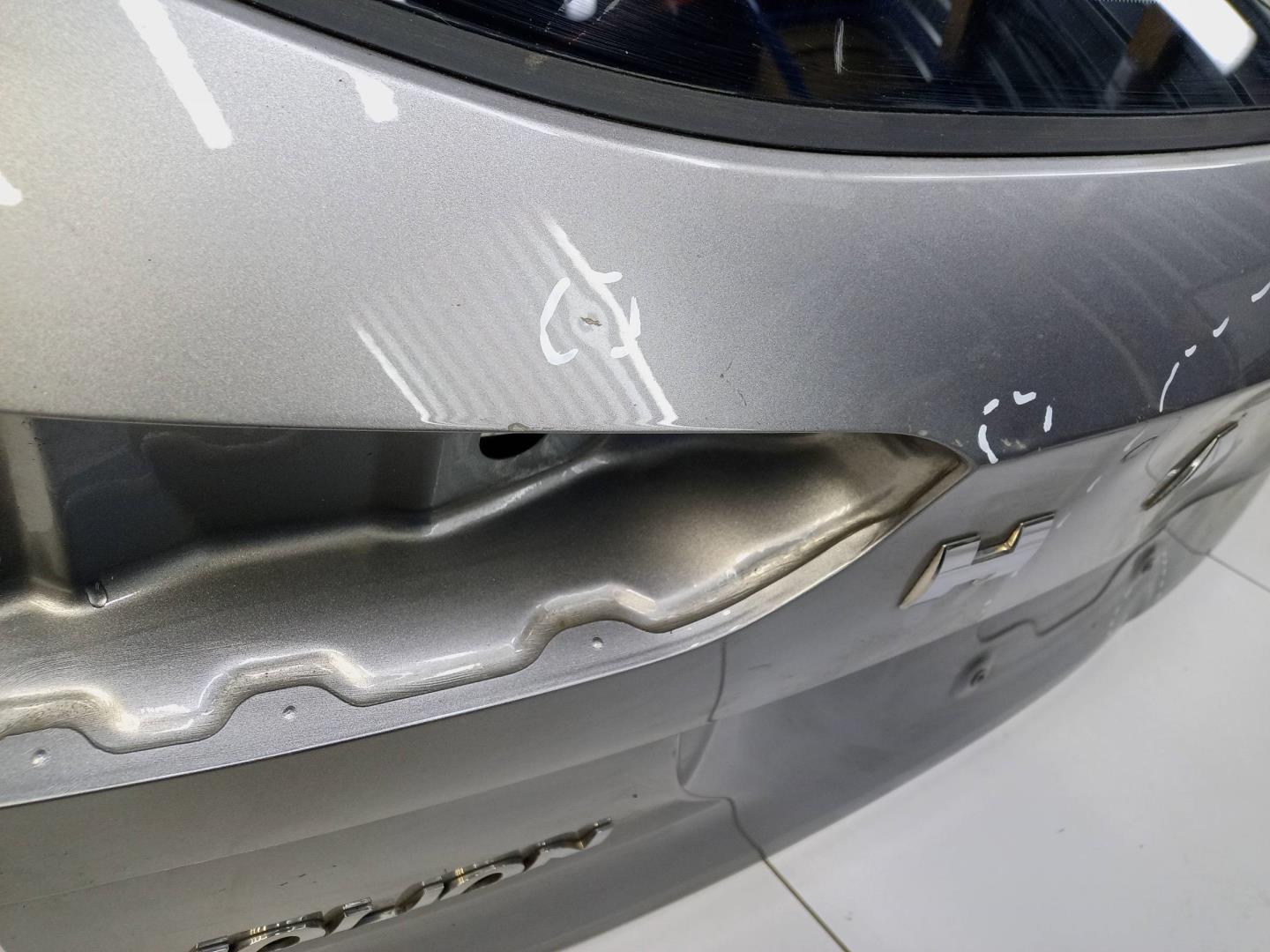 Крышка багажника