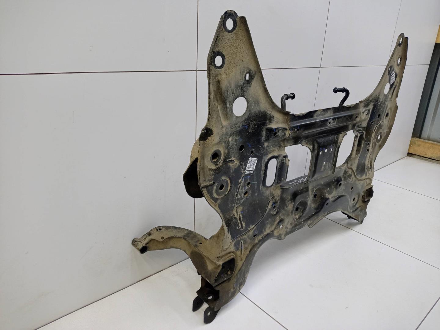 Балка подмоторная