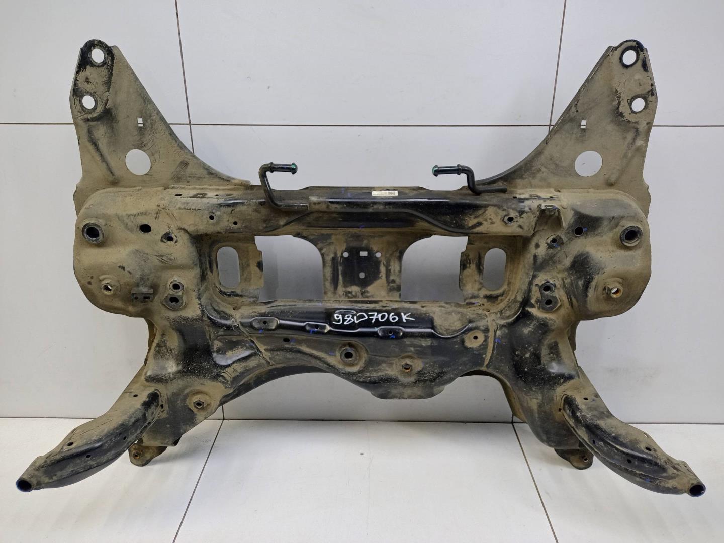 Балка подмоторная