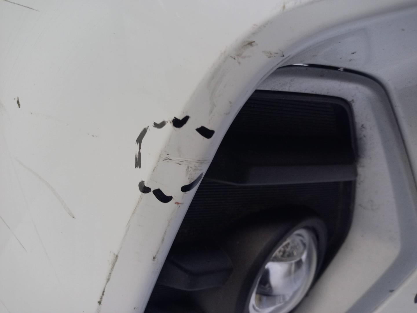 Бампер передний