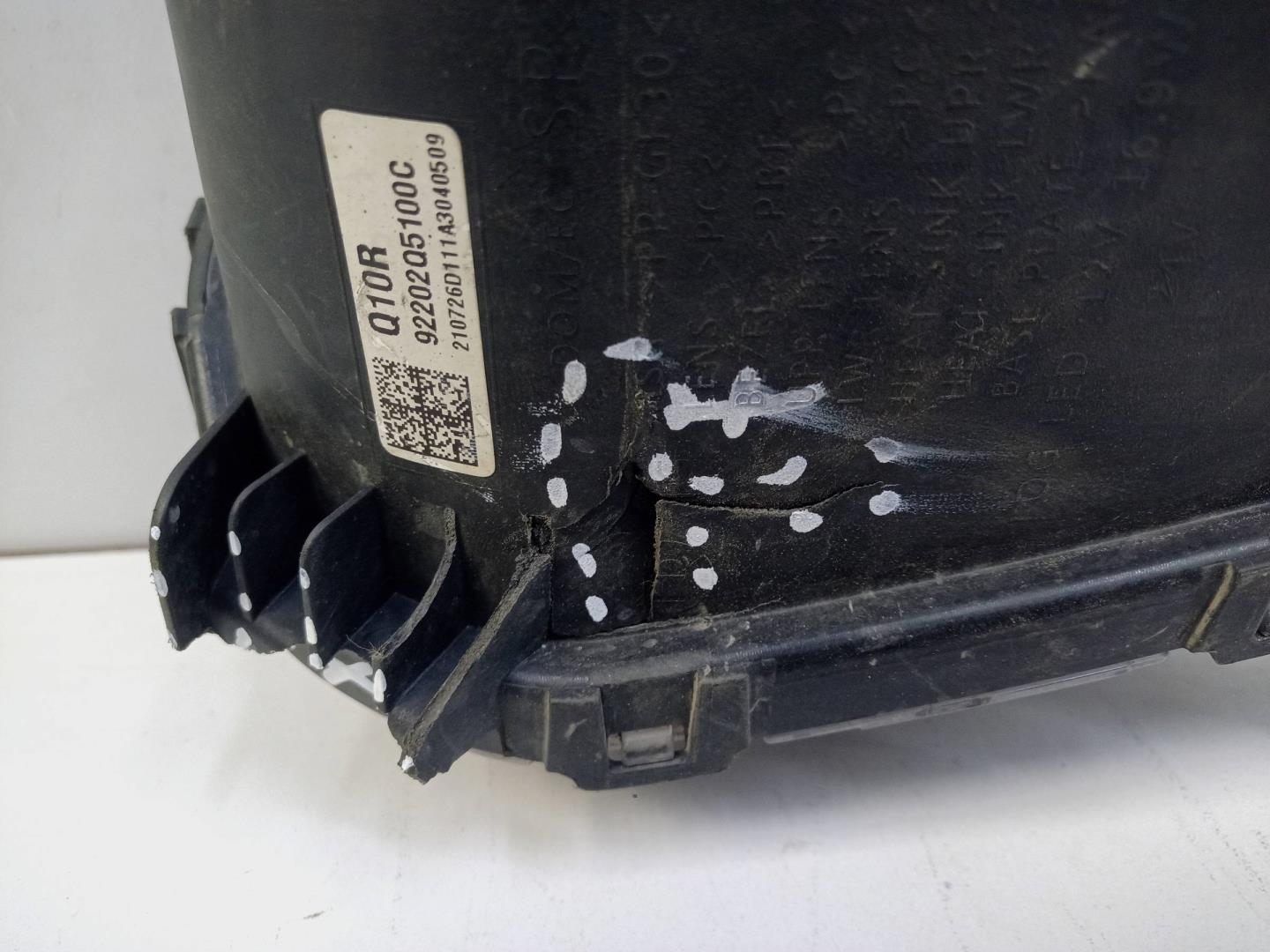 Фара противотуманная правая