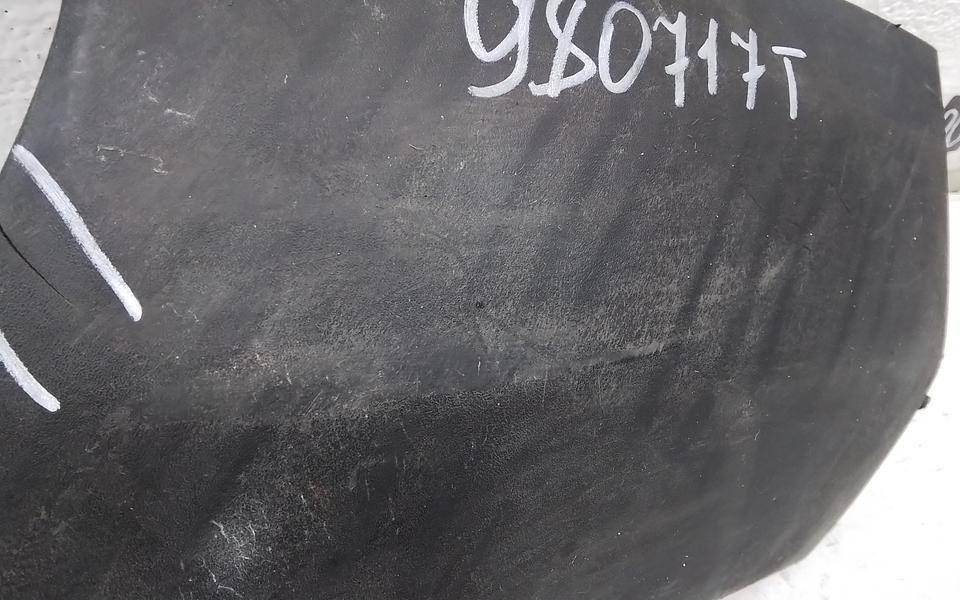 Накладка переднего бампера левая