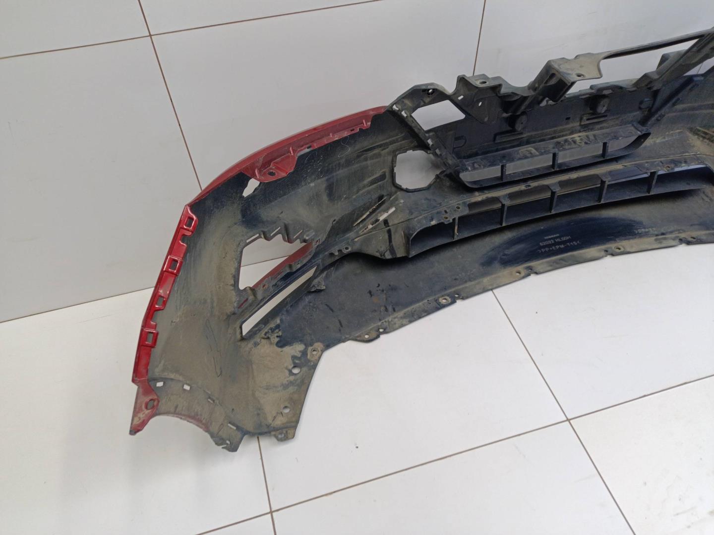 Бампер передний