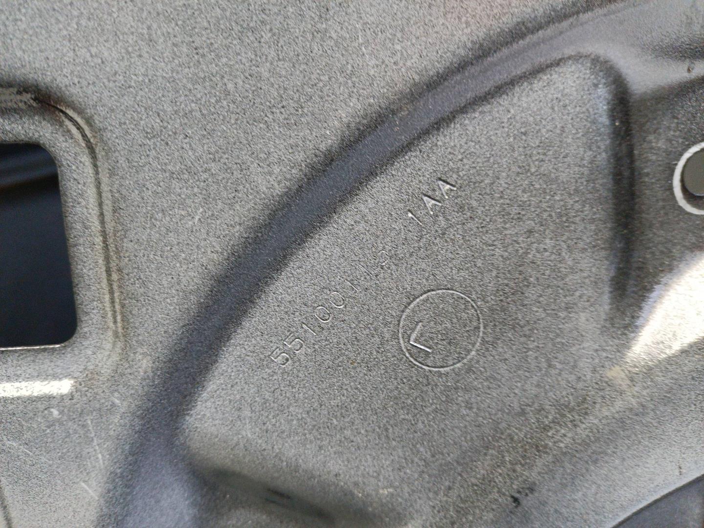 Дверь передняя левая